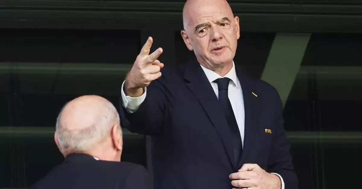 Infantino's opponents at FIFA call for $10M payments to federations from post-World Cup reserves