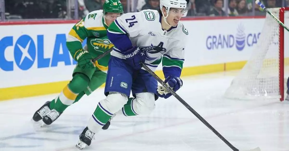 Canucks sign defenseman Zeev Buium to an 8-year contract extension
