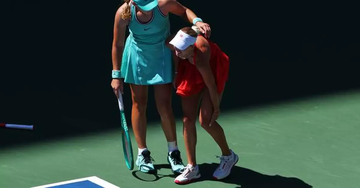 Mirra Andreeva helps injured opponent Anastasia Potapova before finishing her US Open victory