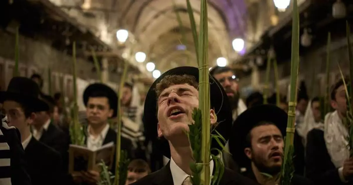 Photos of the Jewish harvest festival Sukkot in Jerusalem’s Old City