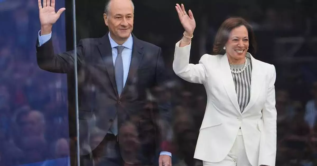 Deputies respond to trespasser reported at ex-Vice President Kamala Harris’ Malibu home