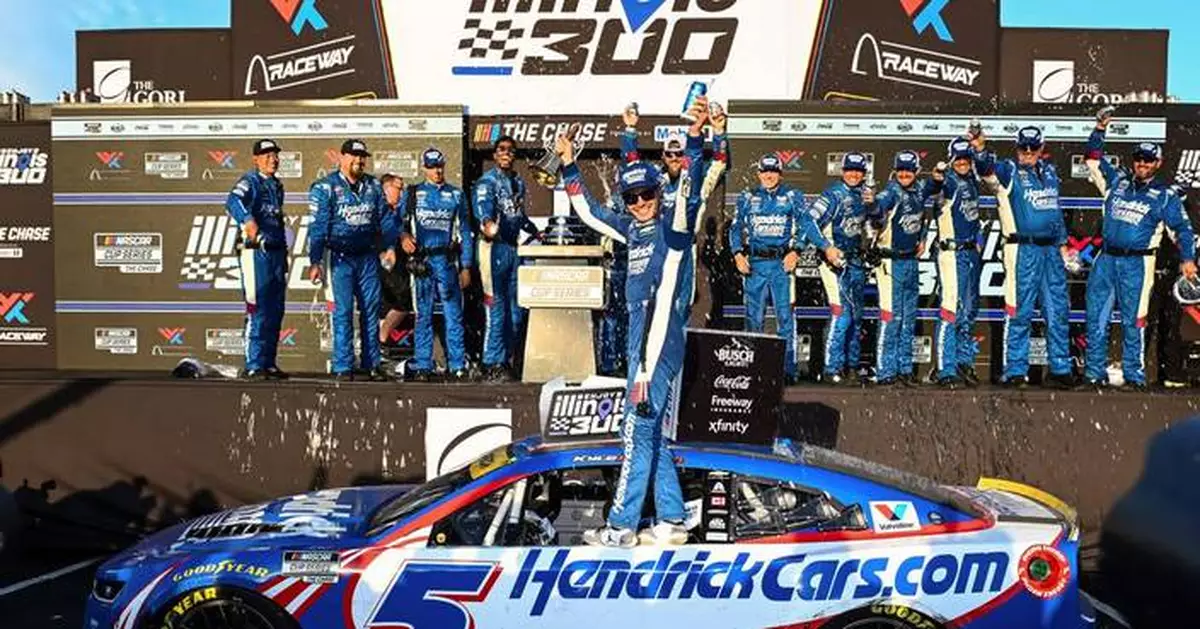 Kyle Larson surges to second in NASCAR postseason Chase heading to Bristol track he's dominated
