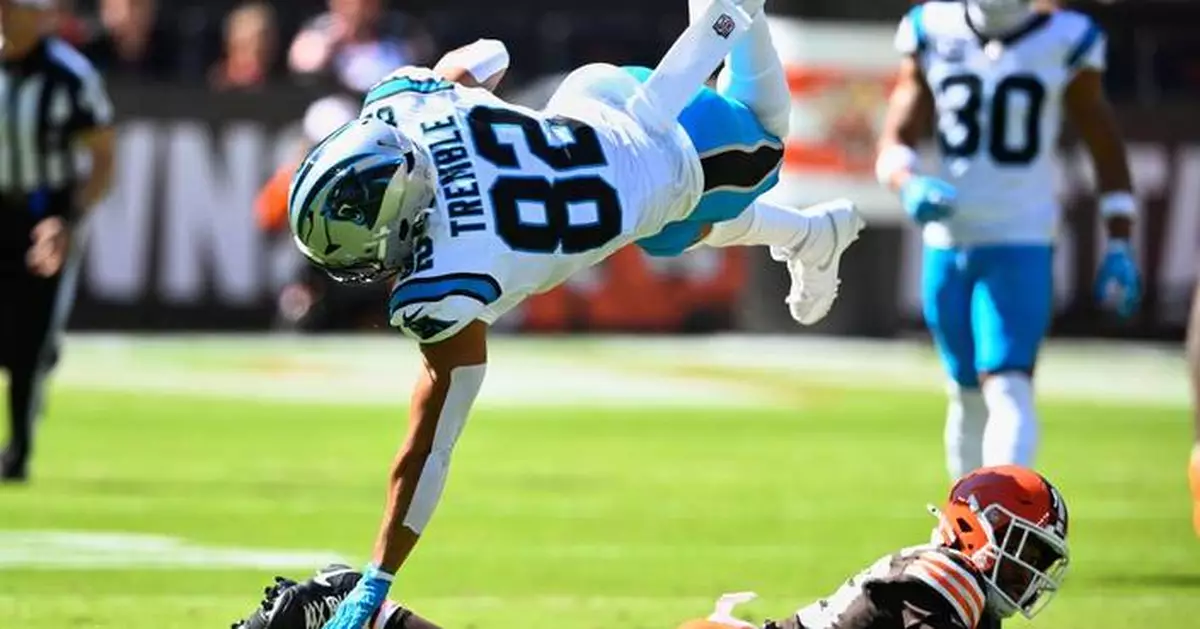 Deshaun Watson sparks a late Browns rally, sealing a 21-18 win over the Panthers