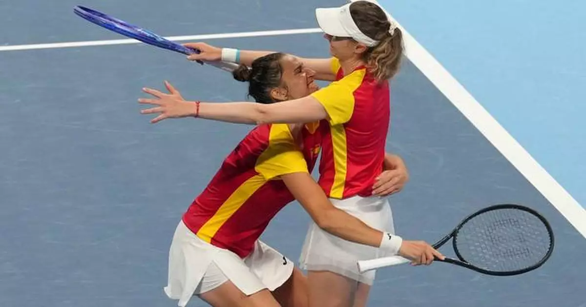 Spain advances to Billie Jean King Cup semifinals against Czechia by beating Kazakhstan 2-1