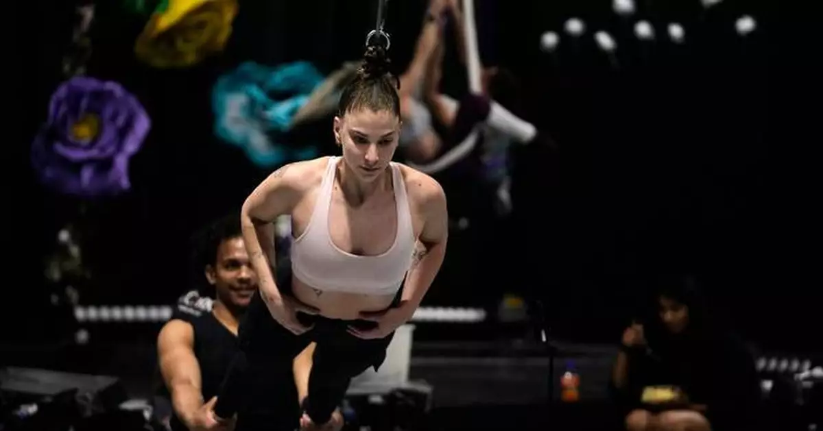 This circus in South Africa lifts poor young performers into the spotlight