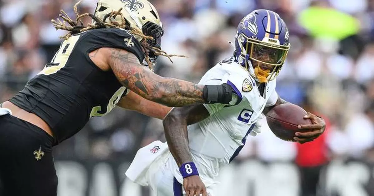 Cowboys look to corral Ravens' Lamar Jackson in Rio as questions about field conditions persist