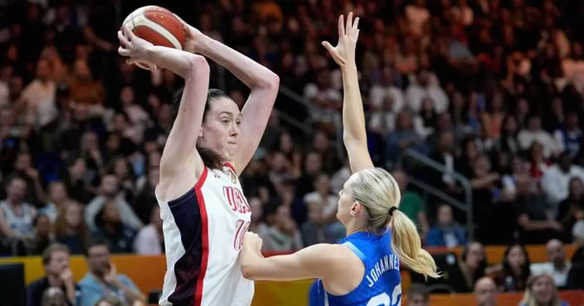 US wins fifth straight women's FIBA World Cup title, beating France 97-79