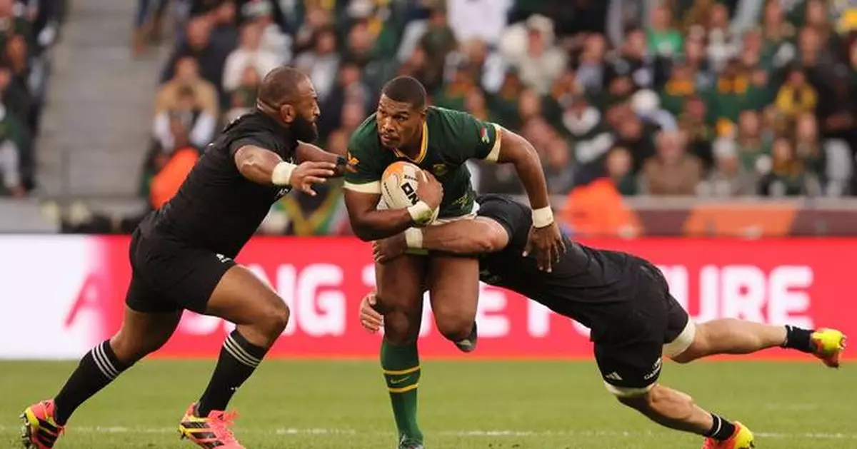 Erasmus urges Springboks backs to risk more as rugby series finale with New Zealand looms