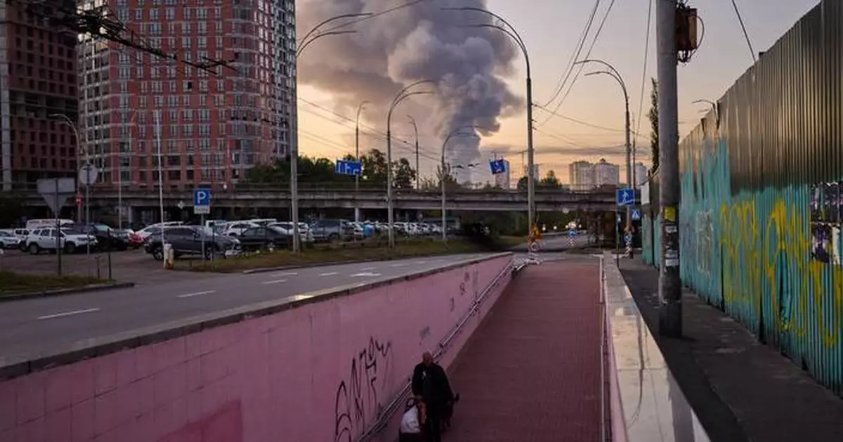 Russian drone and missile strikes on Ukrainian capital kill 2 people, ending pause in attacks