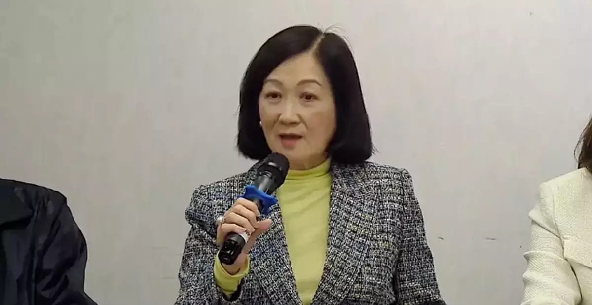 Convenor of ExCo Non-official Members Speaks on Hong Kong's First Five-Year Plan and 2026 Policy Address