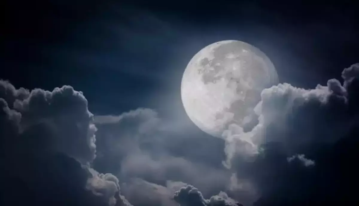 Moon Viewing Times in Hong Kong for 2026 Mid-Autumn Festival