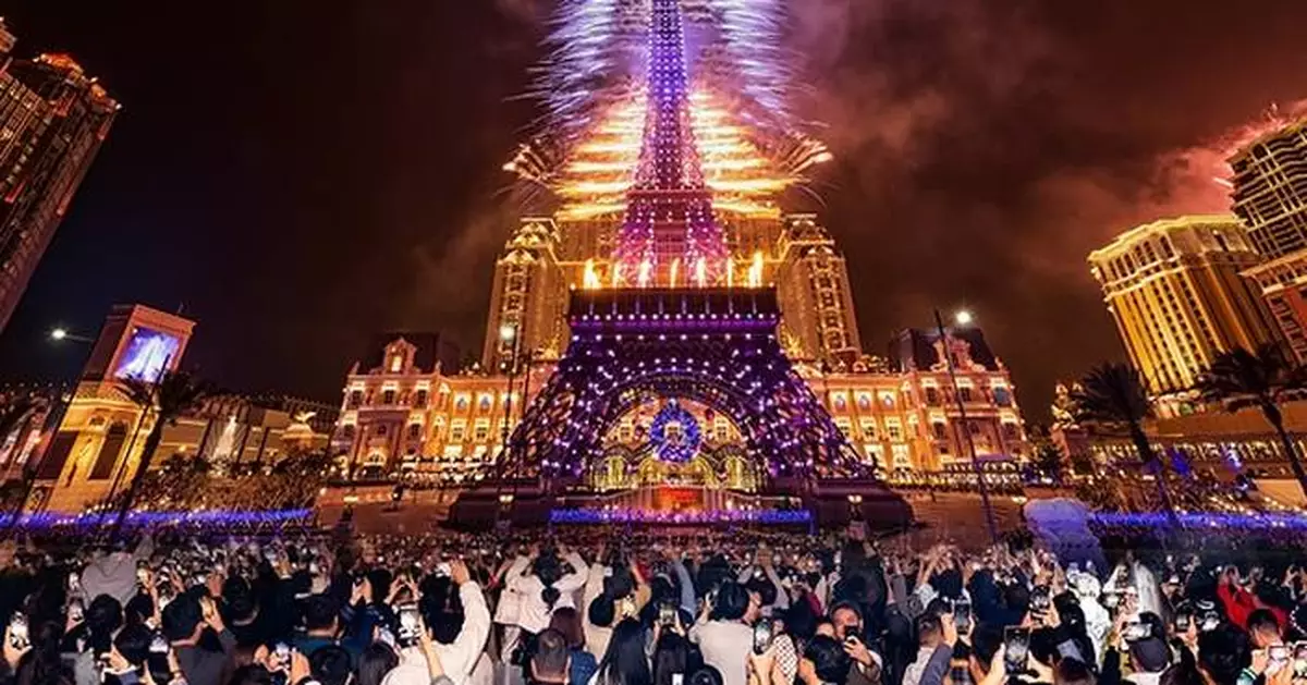 The Parisian Macao Celebrates 10th Anniversary
