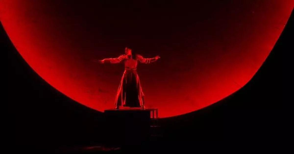 Chasing Mulan: Three Encounters with "Mulan"
