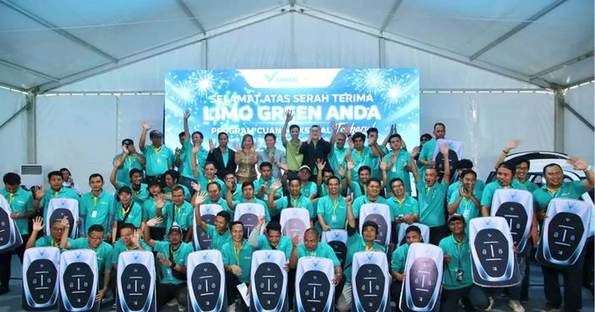 Green SM Indonesia launches premium 6-seat electric taxi service and attractive new vehicle rental program