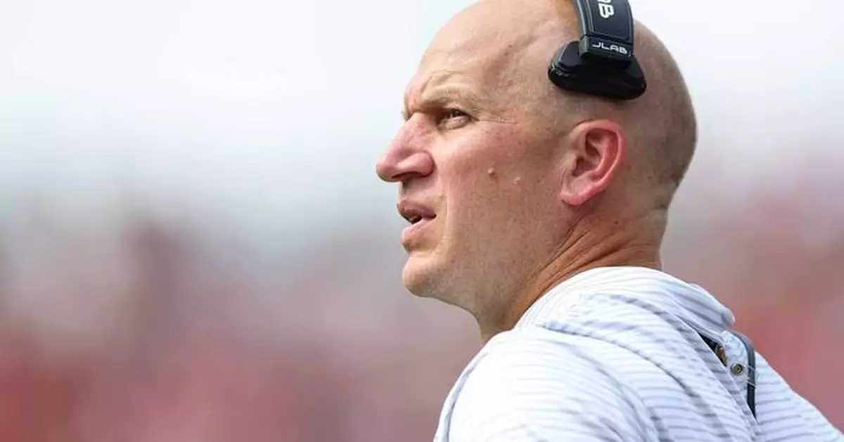 No. 9 Ole Miss and Kewan Lacy head to Vanderbilt with Jared Curtis trying to return