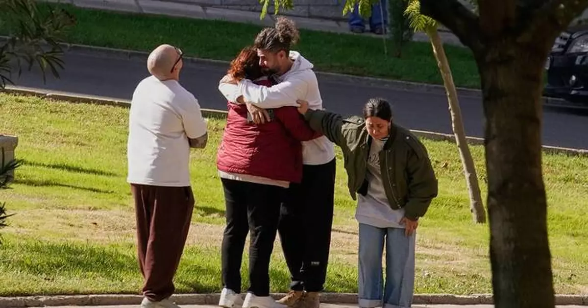 Families hold out hope for loved ones missing after deadly Spain train crash
