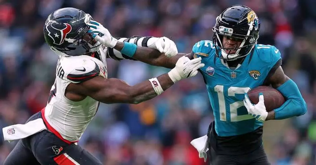 Photos of NFL Week 6: Texans face Jaguars in London as Cowboys visit Packers