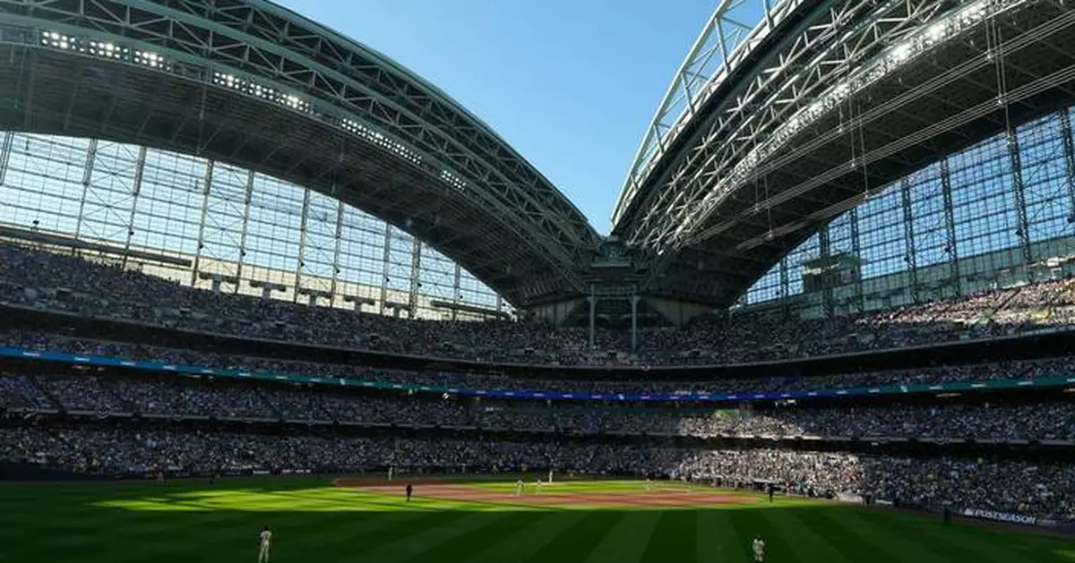 Roof open for Game 2 of Brewers-Padres NLDS matchup, a day after it was struck by Ty France ball