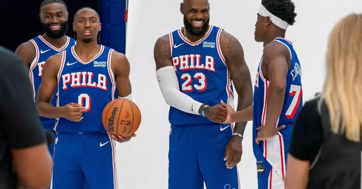 LeBron James was balling, babysitting and putting on a fantastic show in 76ers' debut at scrimmage