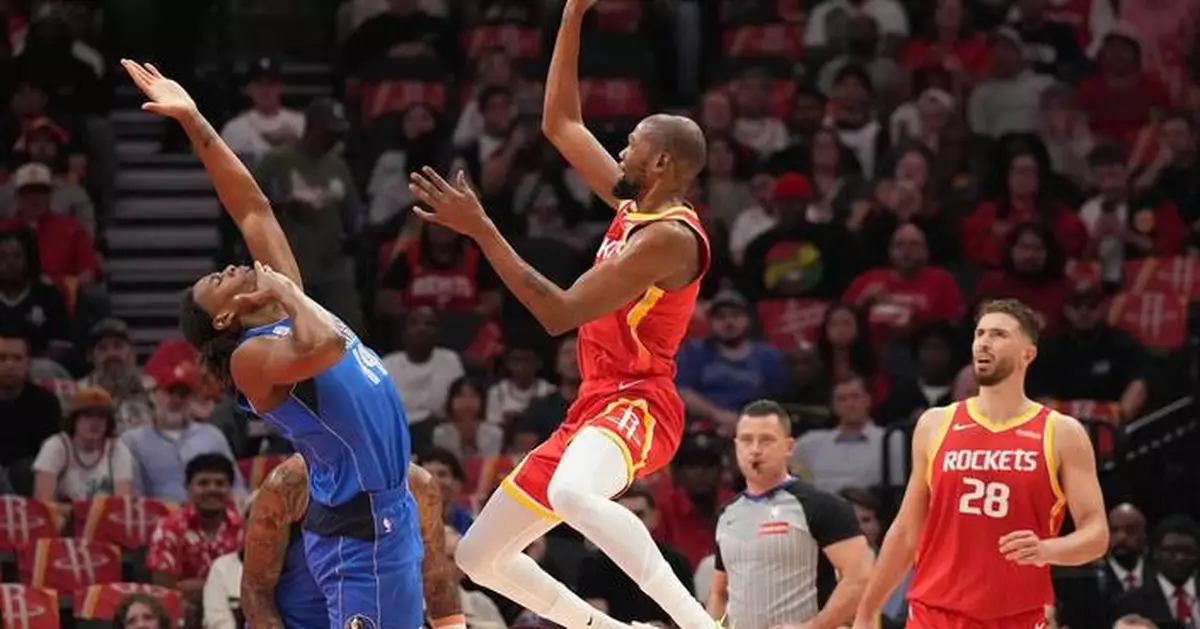 Durant and Smith each score 30 points to power the Rockets past the Mavericks 128-110 in the opener