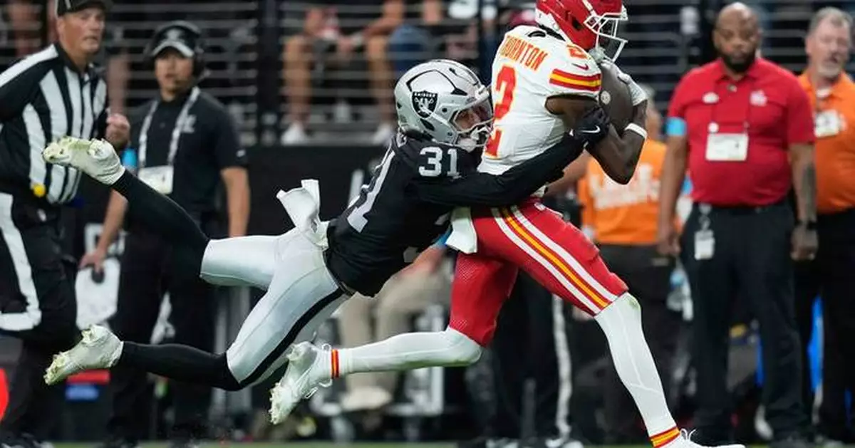 Chiefs' Tyquan Thornton suffers gruesome-looking leg injury vs. Raiders. Rashee Rice also hurt