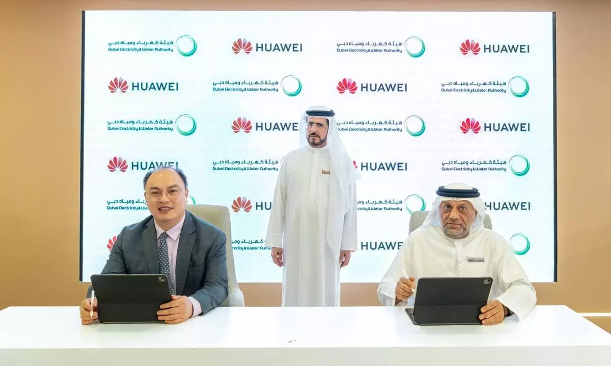 DEWA signs three agreements with global partners during WETEX 2026 (Photo: AETOSWire)