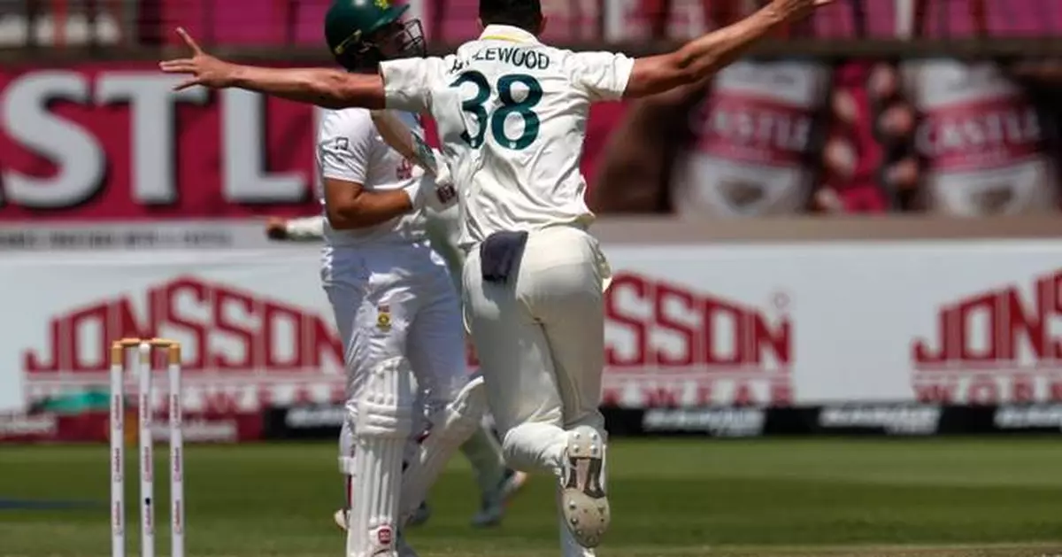 Hazlewood cleans up South Africa as Australia wins Durban cricket test by 214 runs