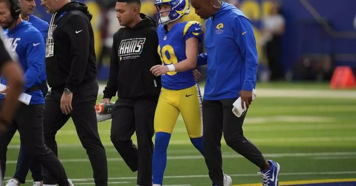 Rams kicker Blake Grupe injures knee vs. Cardinals in first game with new team