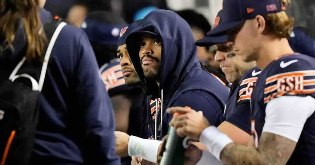 Bears quarterback Caleb Williams returns to practice and is questionable for game with Packers