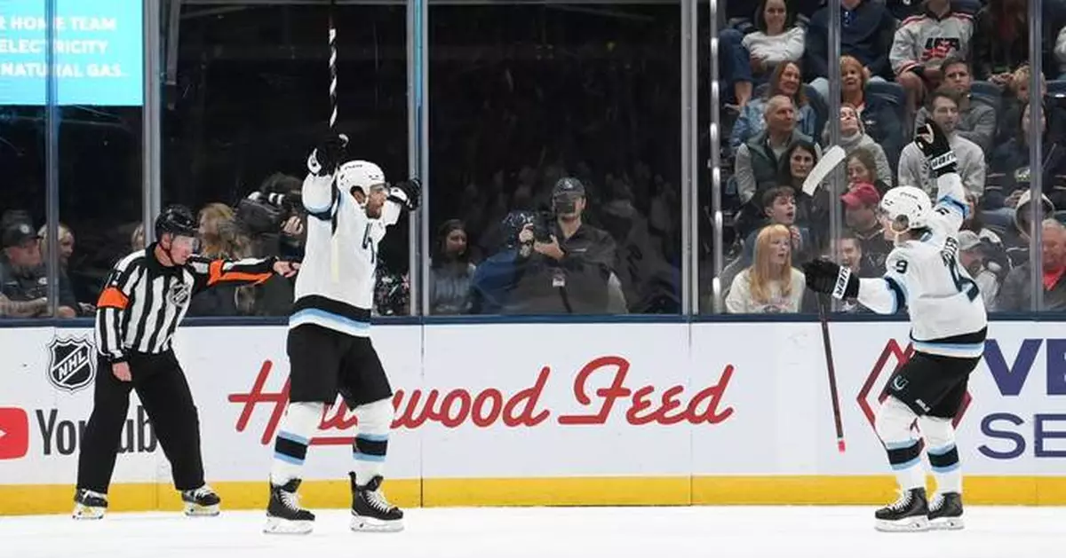 Nick Schmaltz scores twice, reaches 500 points as Mammoth beat Blue Jackets 4-1