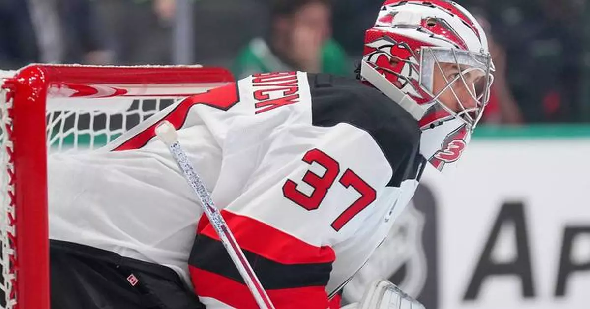 Connor Hellebuyck earns win in his Devils debut as New Jersey beats Dallas 5-1