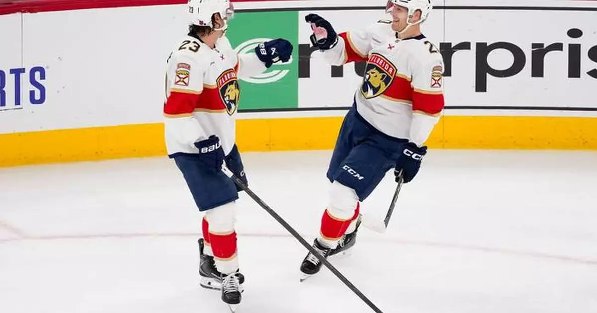 Lars Eller scores late goal as Panthers top Blackhawks 3-2
