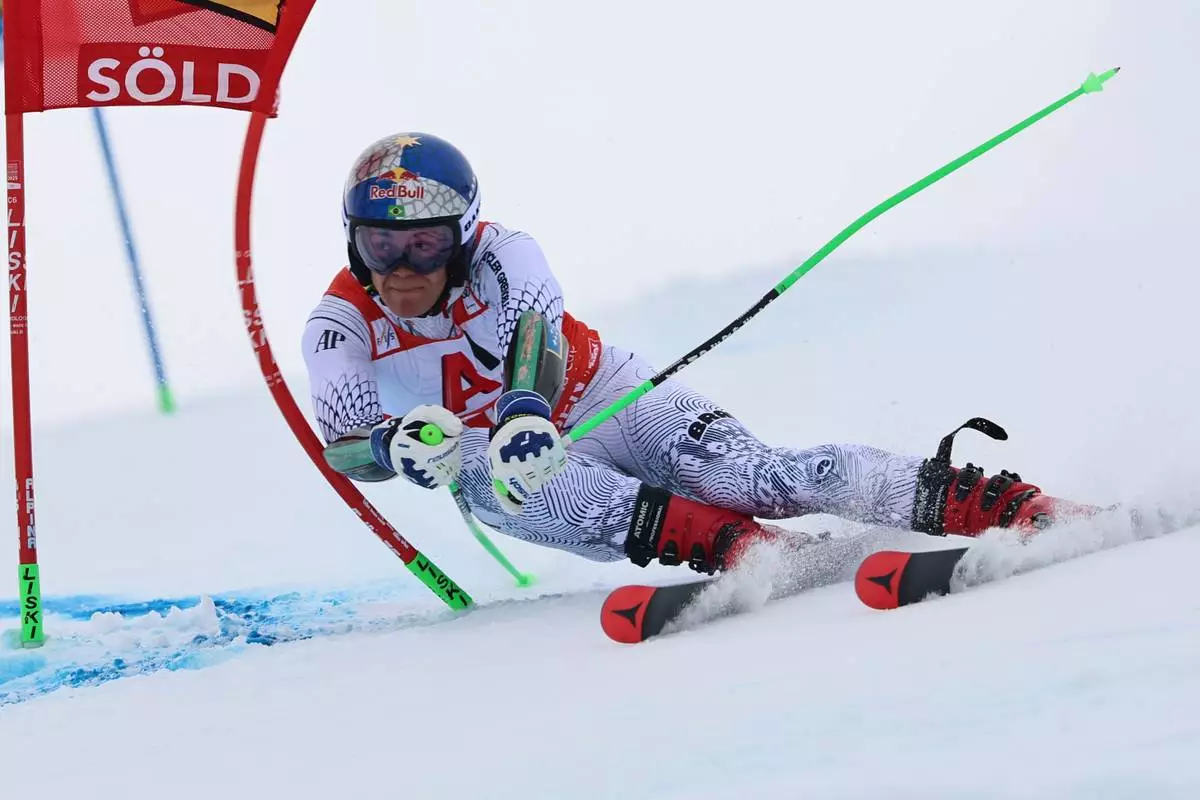 Brazil's Lucas Pinheiro Braathen competes in an alpine ski, men's World Cup giant slalom, in Soelden, Austria, Sunday, Oct. 25, 2026. (AP Photo/Marco Trovati)