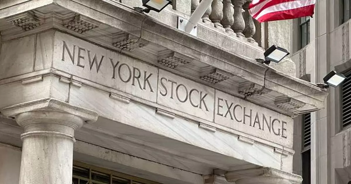 US stocks rise toward the finish of a record-breaking week