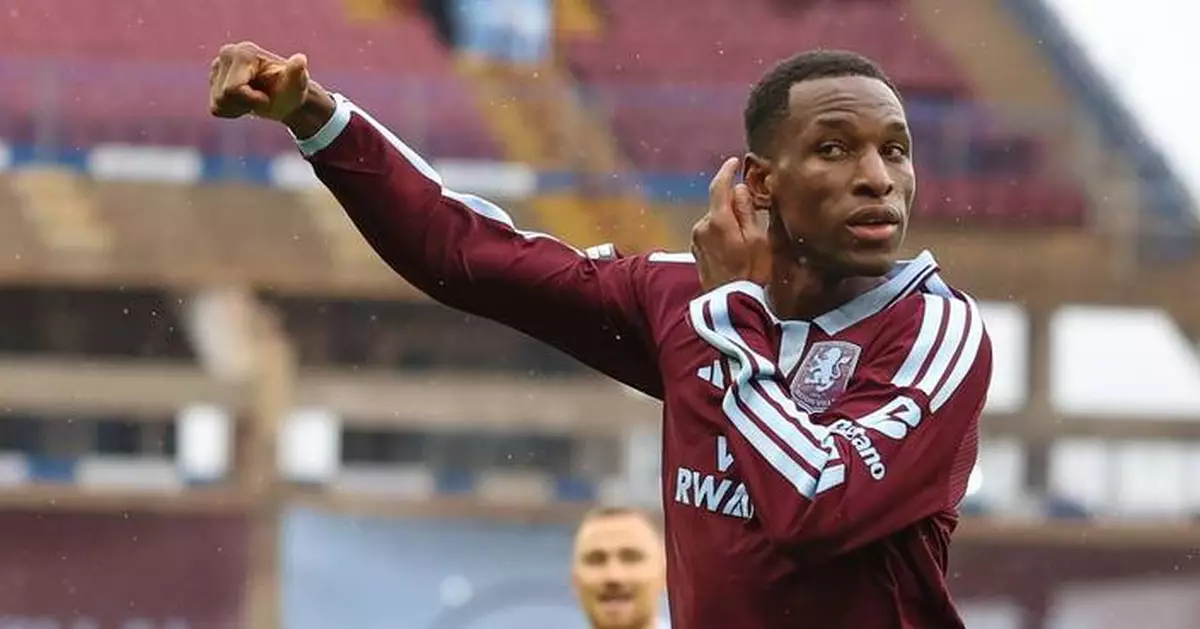 Man City falls at Aston Villa and Arsenal moves level on top of the Premier League