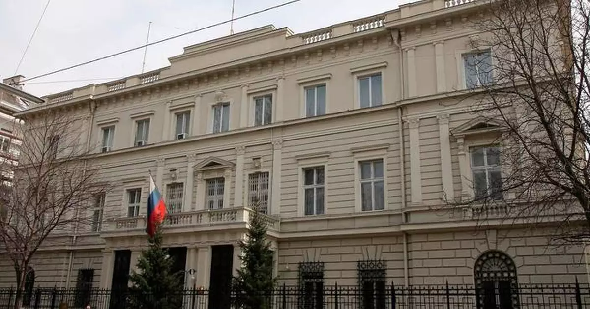 Austria expels 4 Russian diplomats linked to espionage, official says