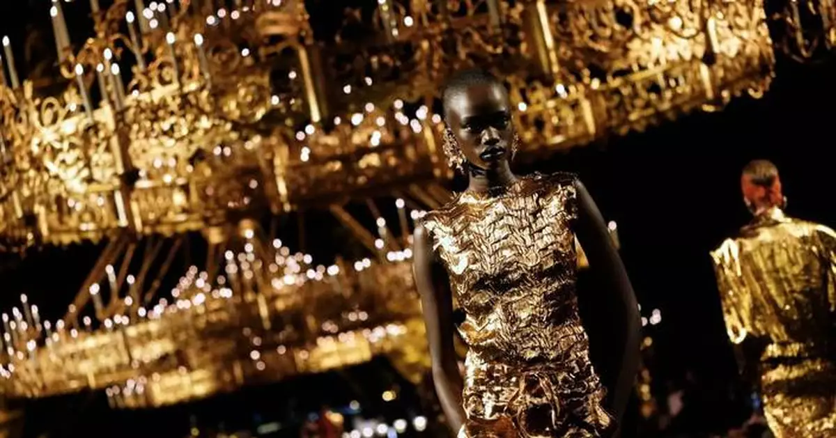 Jennifer Lopez and golden glamour dazzle at Paris  Fashion Week