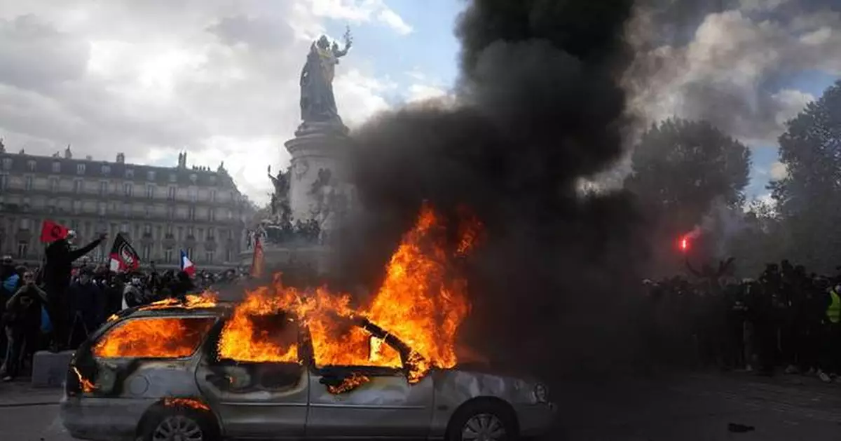Violent protests in France as police battle demonstrators, in photos