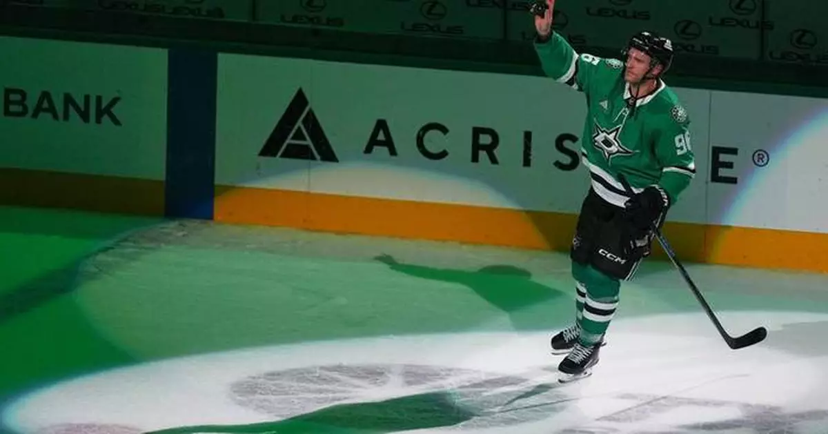 Mikko Rantanen's overtime hat trick gives the Stars a 3-2 win over the Bruins