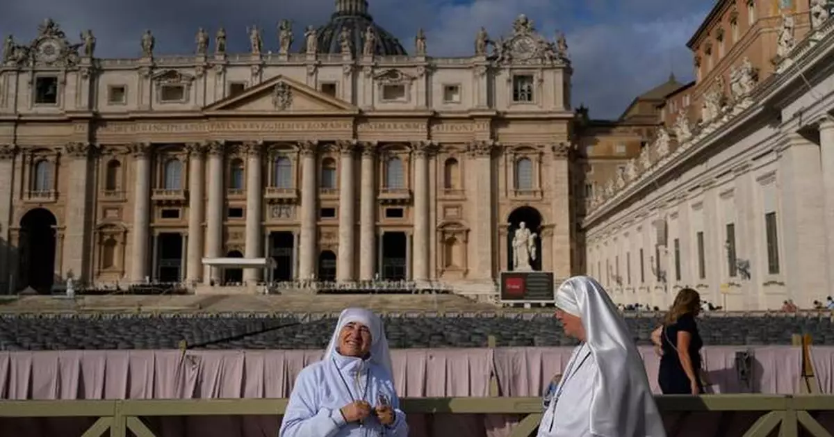 Pope Leo tells faithful in St. Peter's Square he will gradually resume duties after cancer surgery