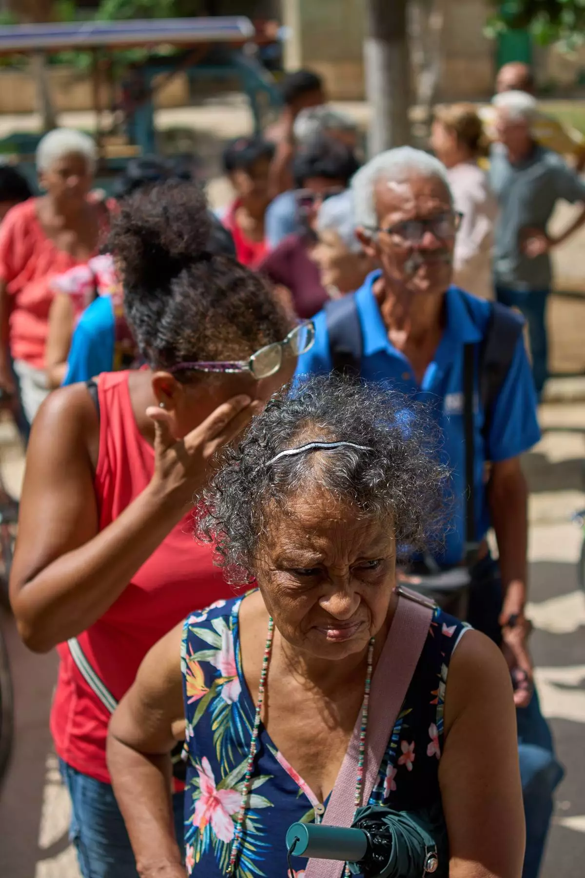 People line up to receive free medication distributed by the “Medicine Is Not for Sale” community project. in Havana, Cuba, Thursday, Oct. 8, 2026. (AP Photo/Ramon Espinosa)