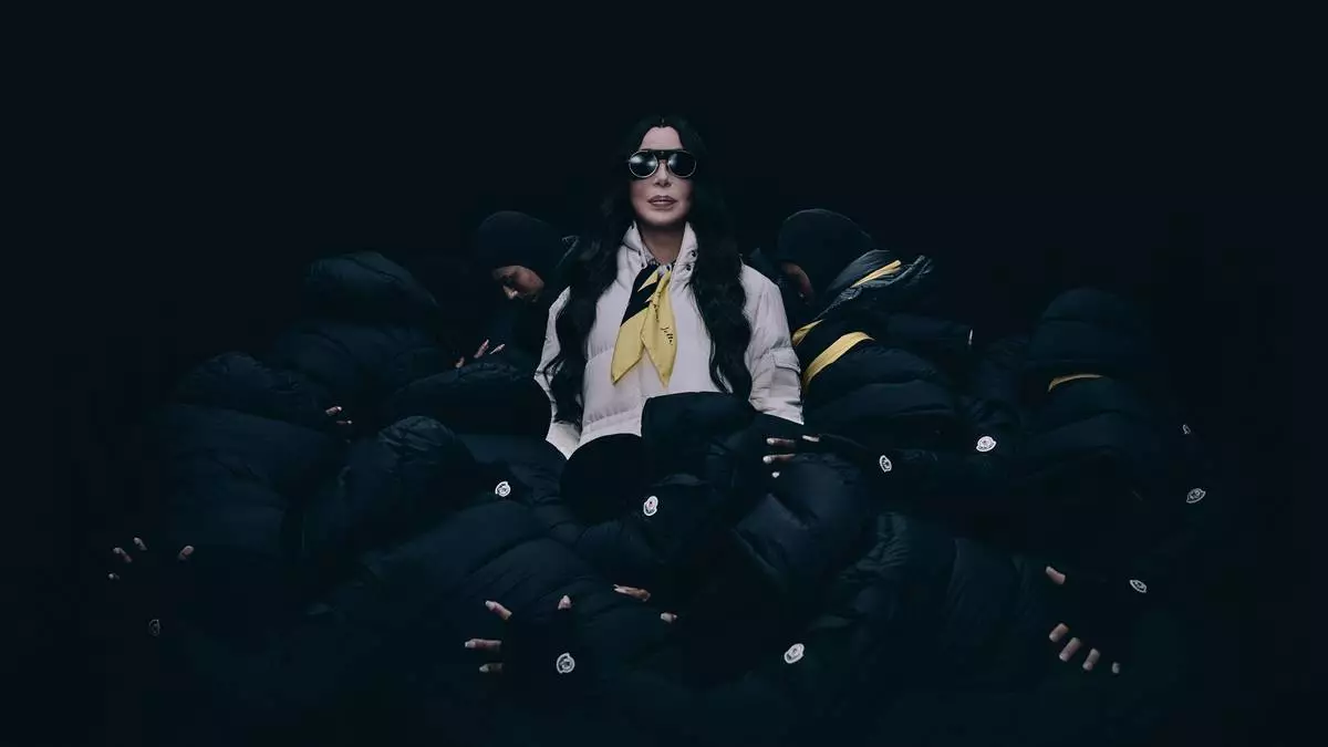MONCLER RE/ICONS CHER