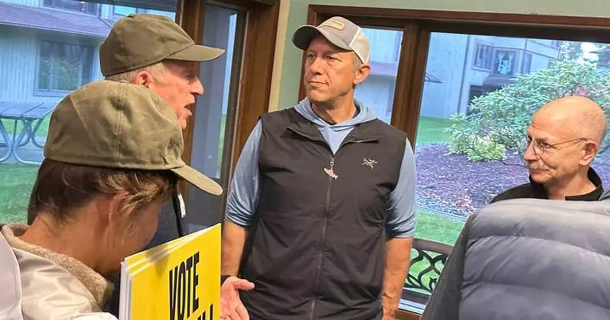 A small-town Alaska fisherman has Republicans on the defensive as they try to keep US House majority