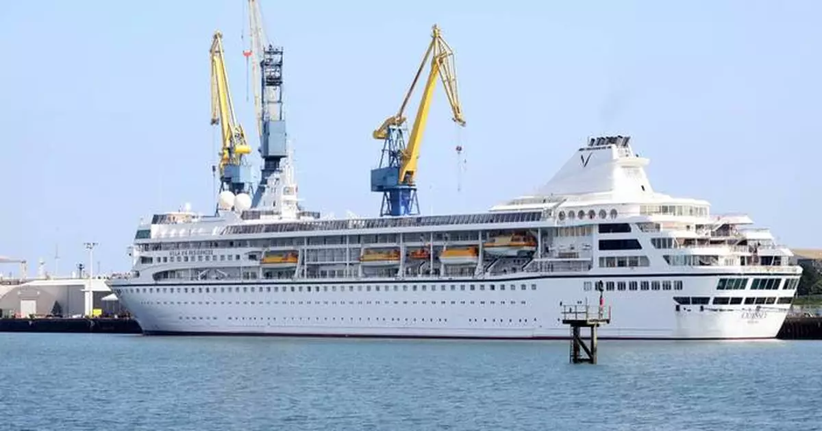 A US cruise ship ends a global voyage in Asia due to fuel costs and 200 passengers lose their homes