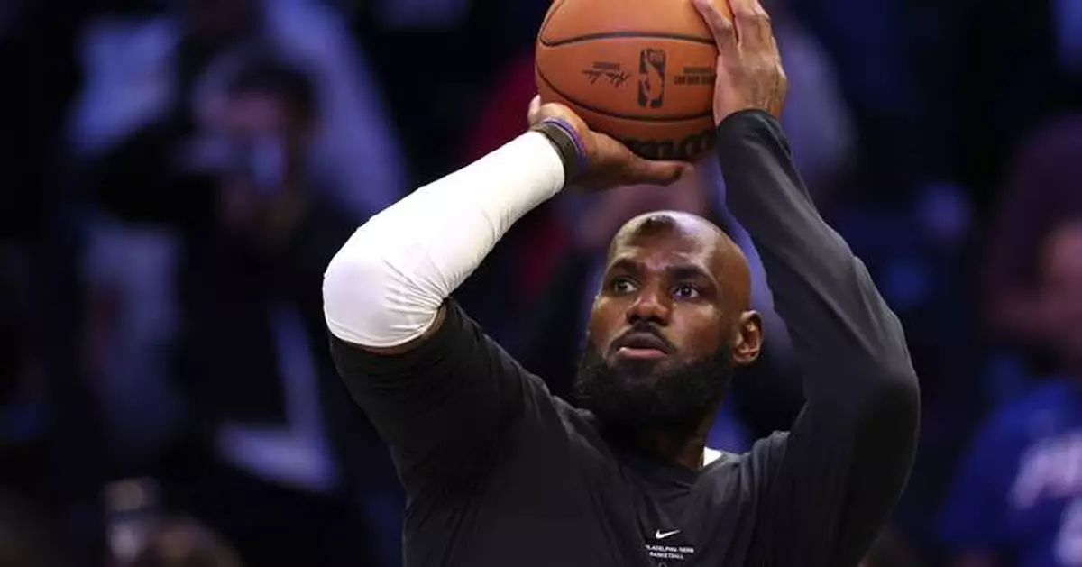 LeBron James has a strong first half for the 76ers in his first appearance with his new team
