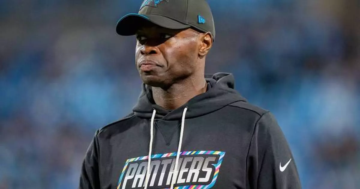 Panthers fire defensive coordinator Ejiro Evero following 27-19 loss to the Packers