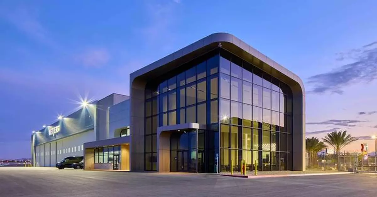 NetJets and Signature Aviation Open New Exclusive-Use Facility in Las Vegas  