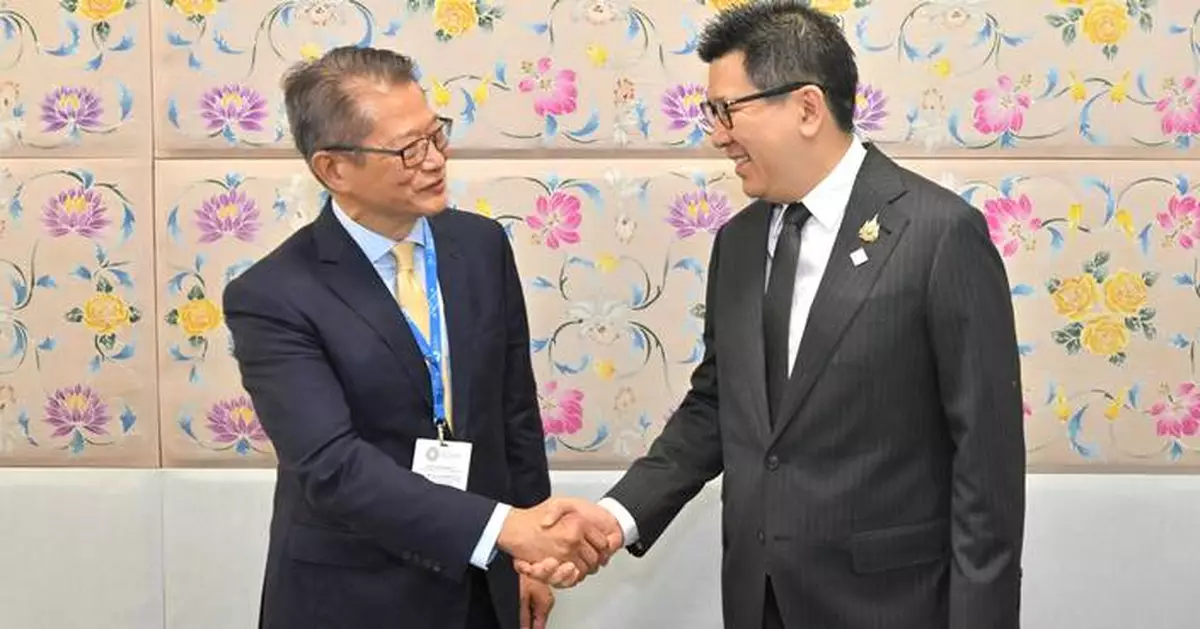 Hong Kong's Financial Secretary Strengthens Economic Ties with Thailand During Bangkok Visit
