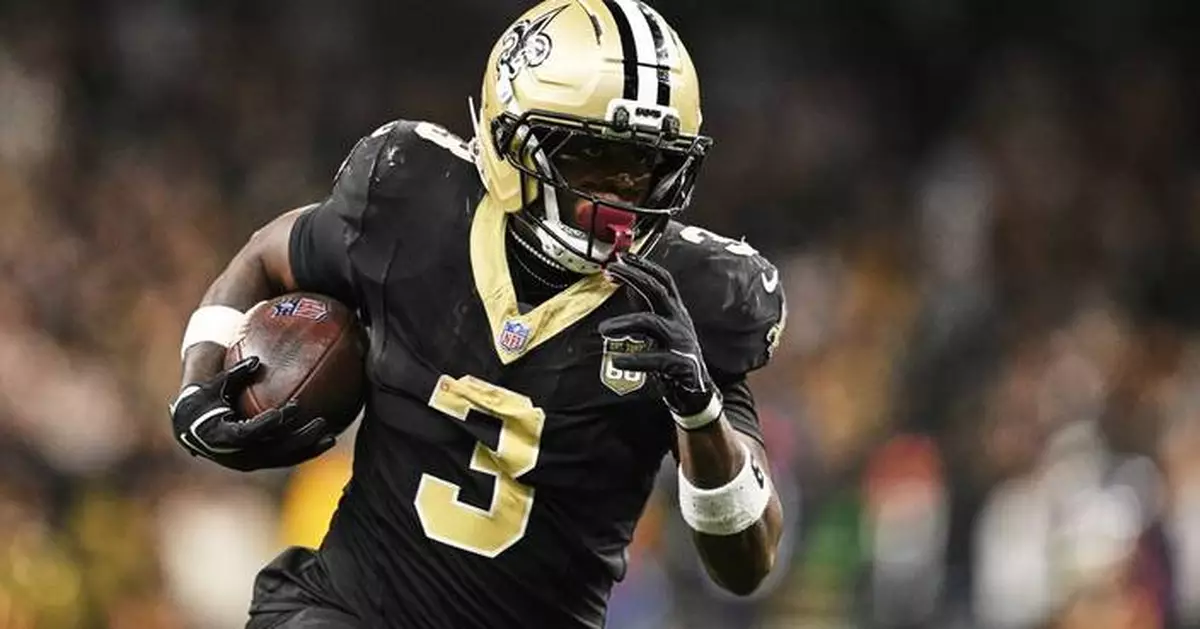 Saints placing running back Travis Etienne Jr. on injured reserve