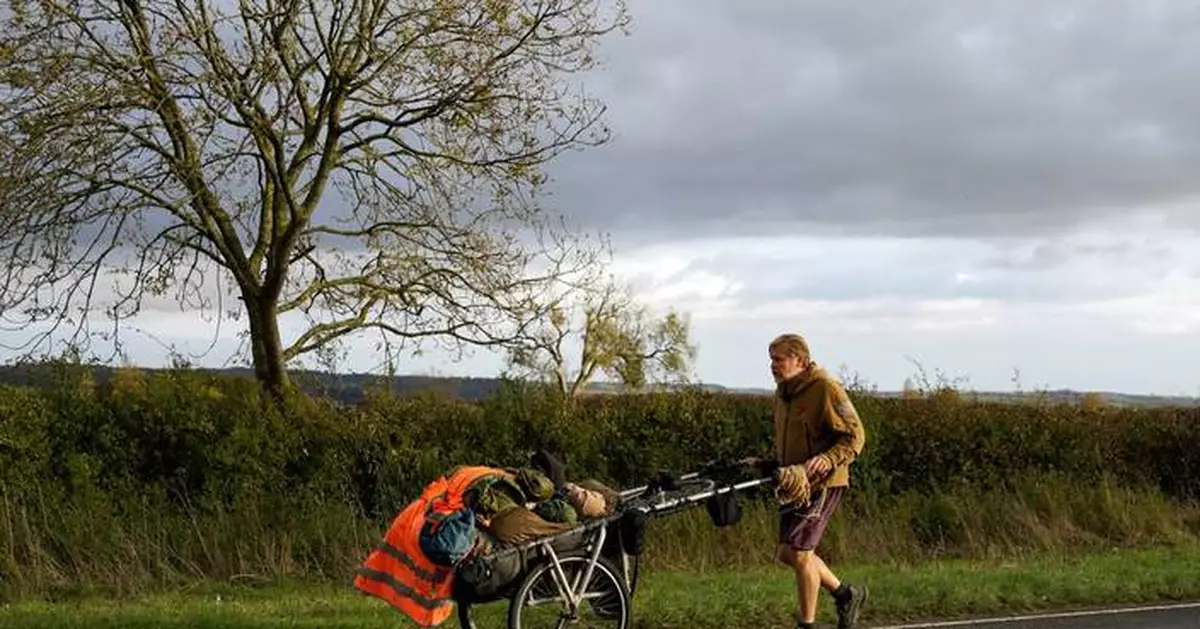 In 28 years of walking, Karl Bushby has overcome jungle, desert and red tape. Now he's nearly home
